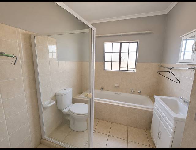 2 BEDROOM TOWNHOUSE FOR SALE IN KOOKRUS
